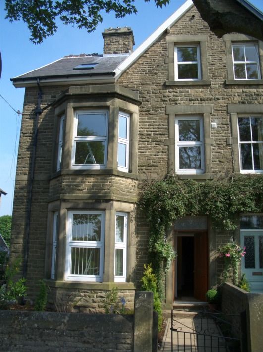 Property photo 1 of 5