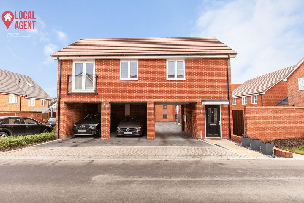 Property photo 2 of 9