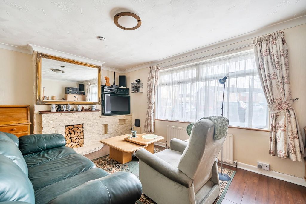 Property photo 2 of 19 1395257-8-695d281534319.Jpg