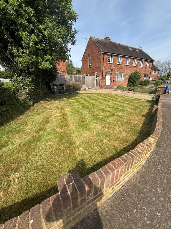 Property photo 1 of 12 Three Bedroom House To Let