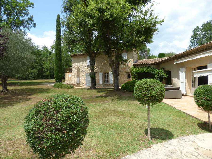 Property photo 3 of 24