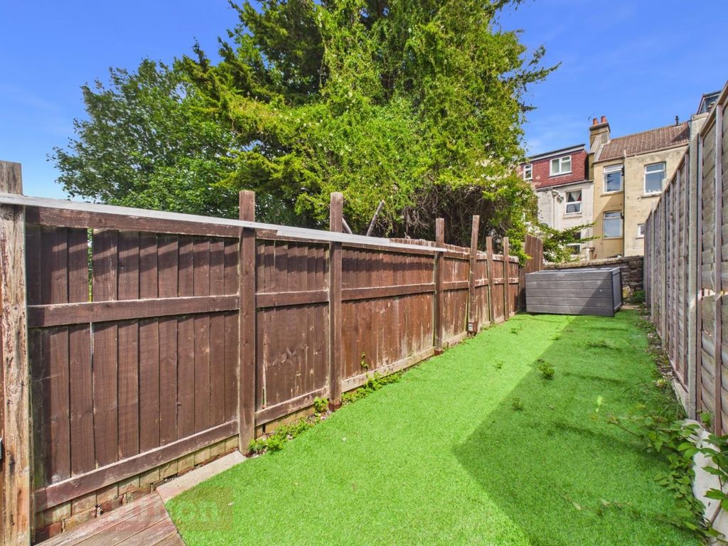 Property photo 2 of 14 Pr0710-Still014.Jpg