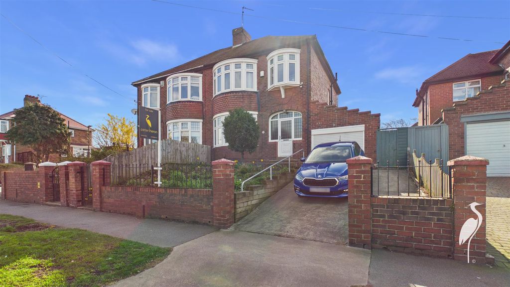 Property photo 1 of 28