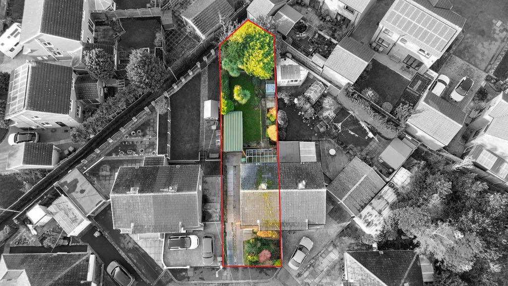 Property photo 2 of 17 Dji_0053