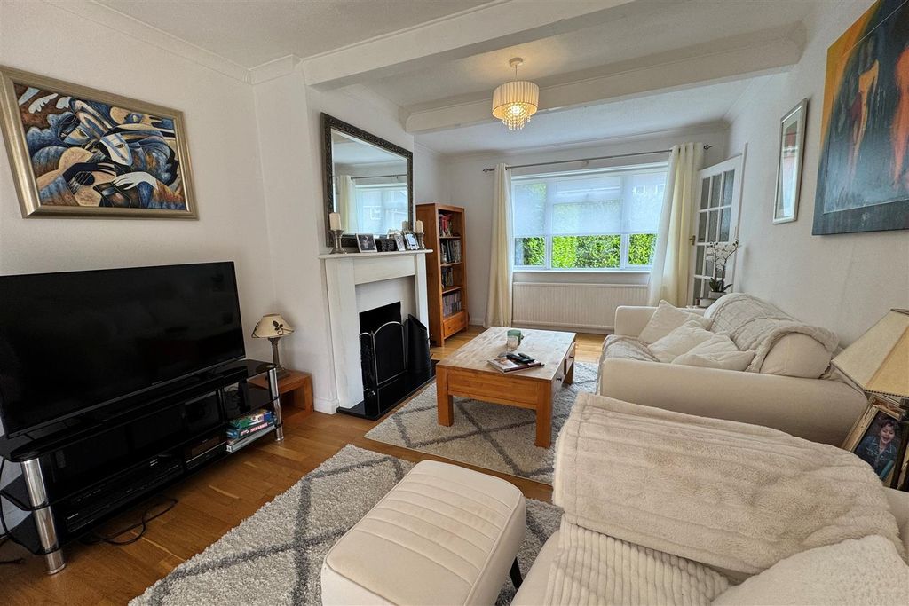 Property photo 3 of 12 Sitting Room.Jpg