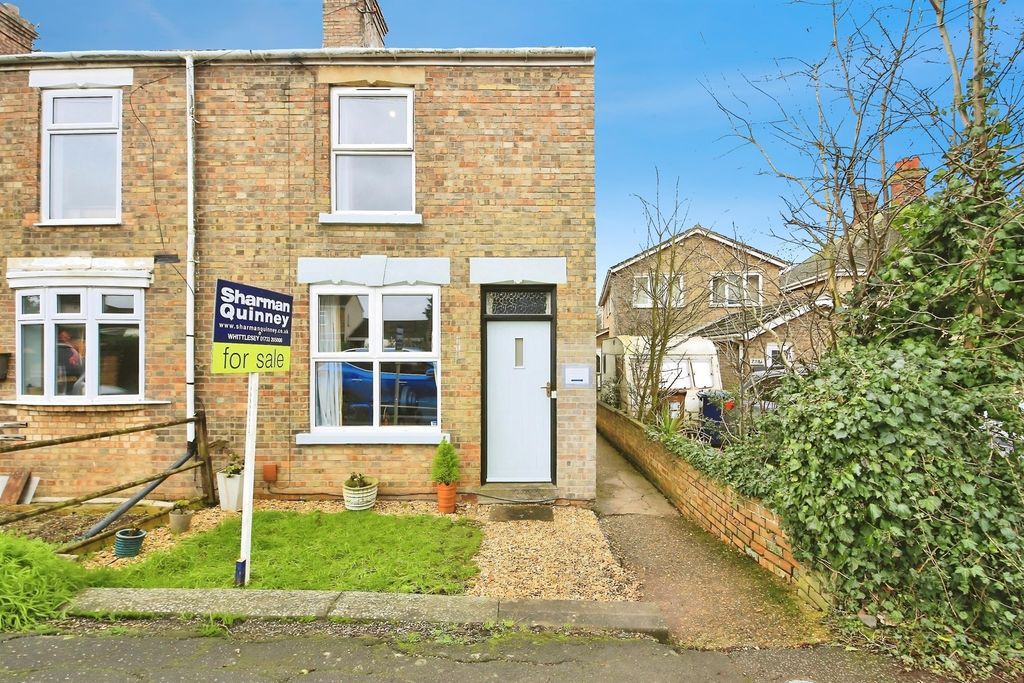 Property photo 1 of 21