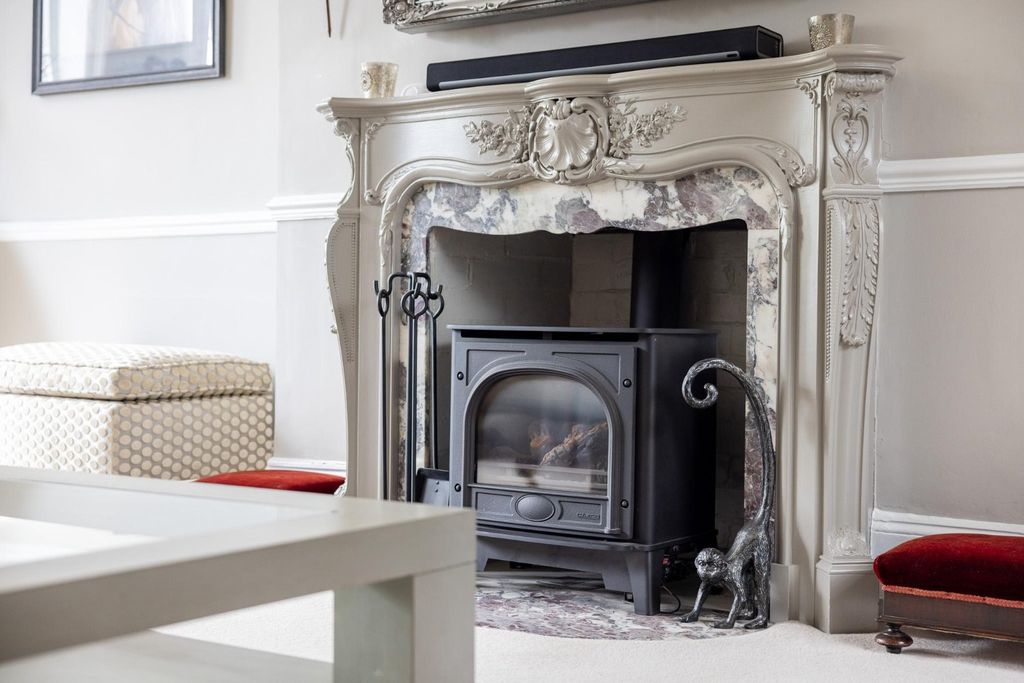 Additional image 9 of 3 bed flat for saleMontpellier Spa Road, Cheltenham, Gloucestershire GL50