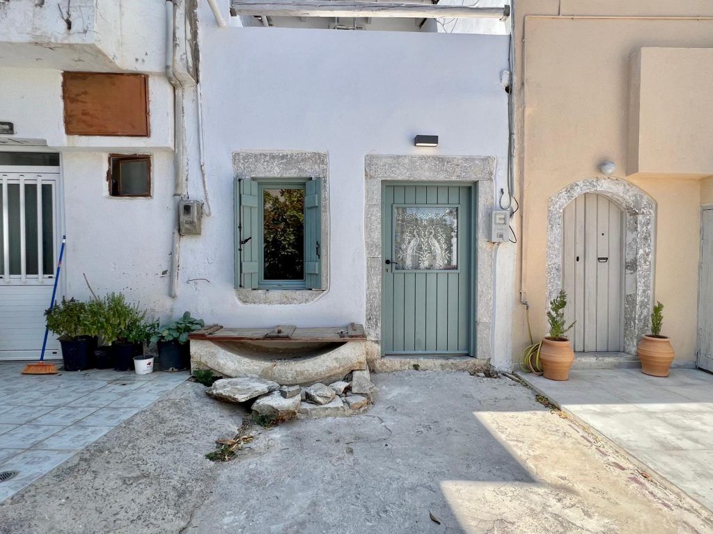 Property photo 3 of 28