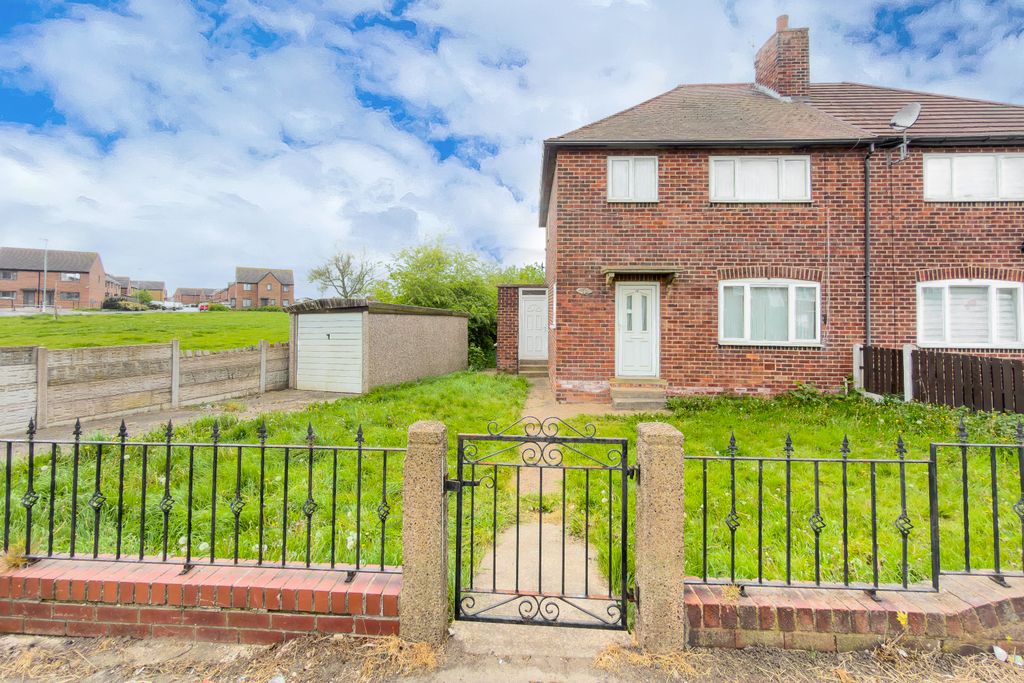 Property photo 1 of 14