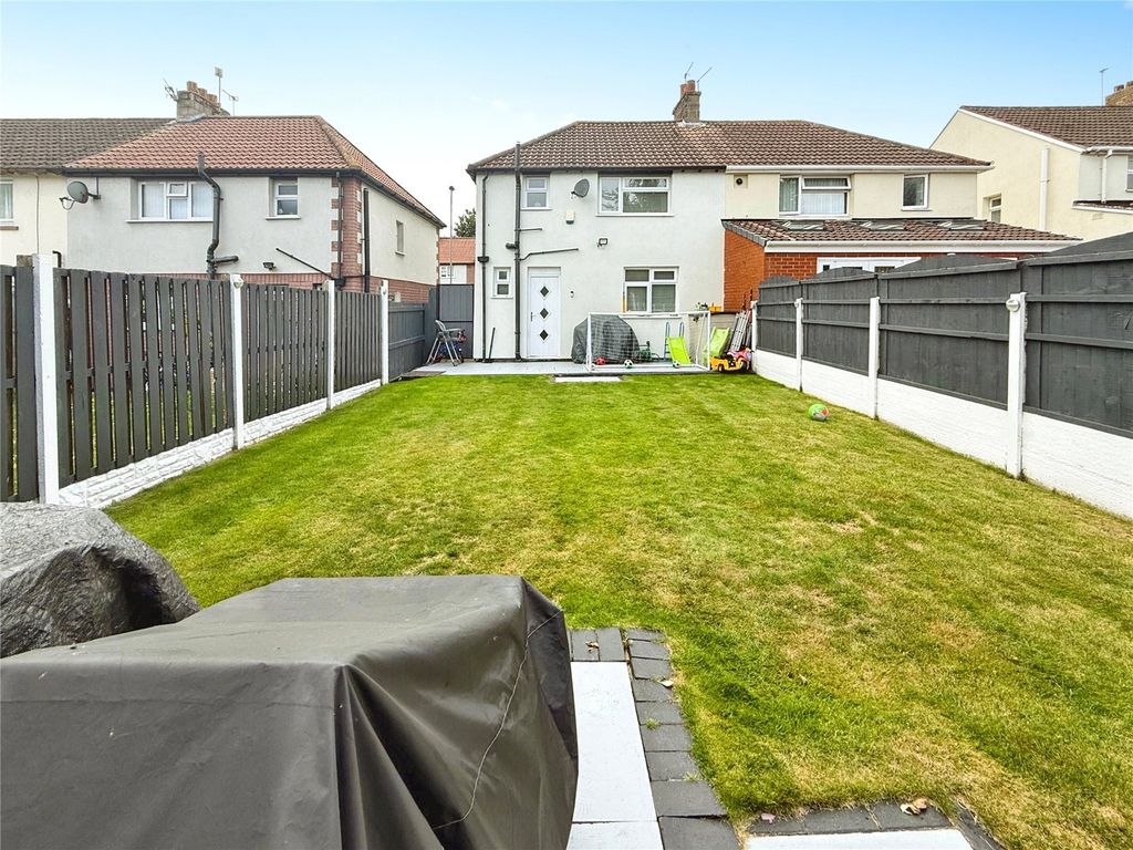 Property photo 3 of 21 Picture No. 10