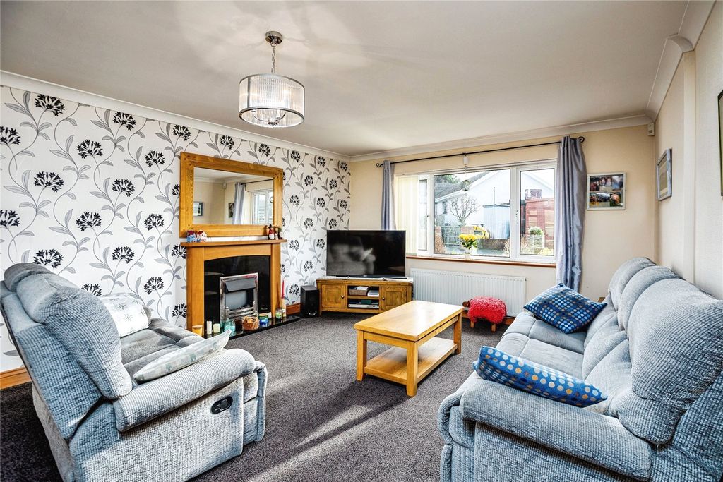 Property photo 3 of 24 Picture No. 03