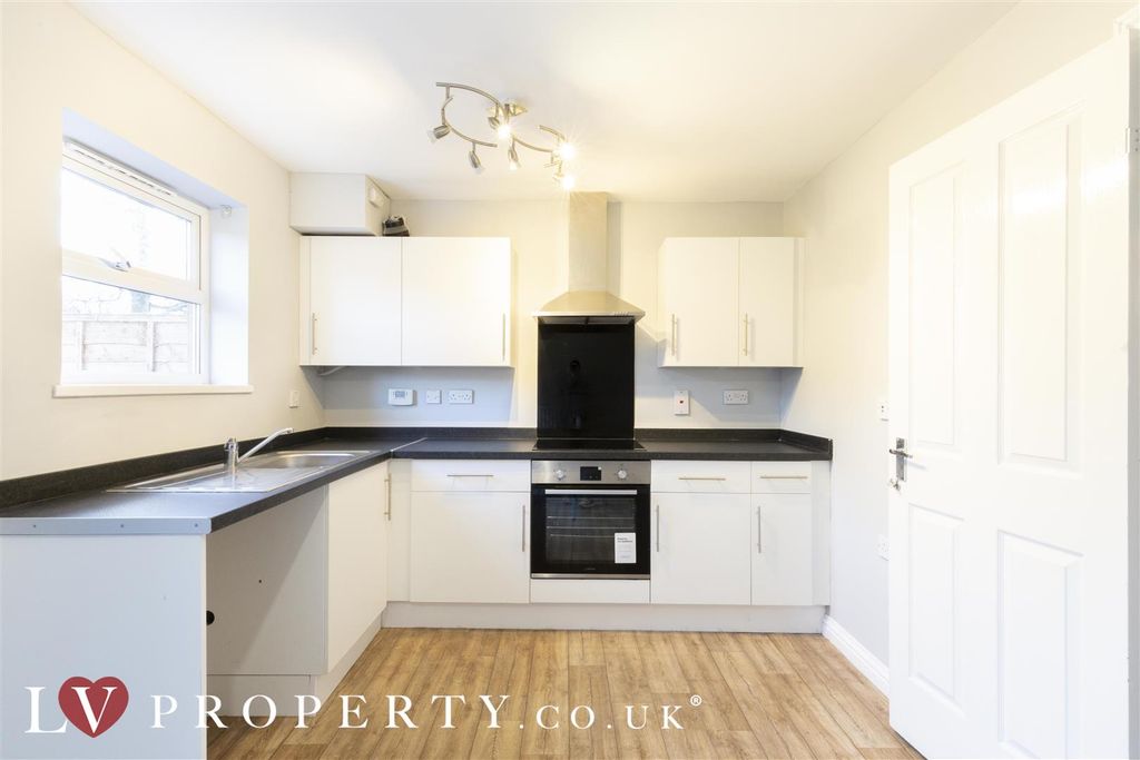 Property photo 3 of 11 N3.Jpg
