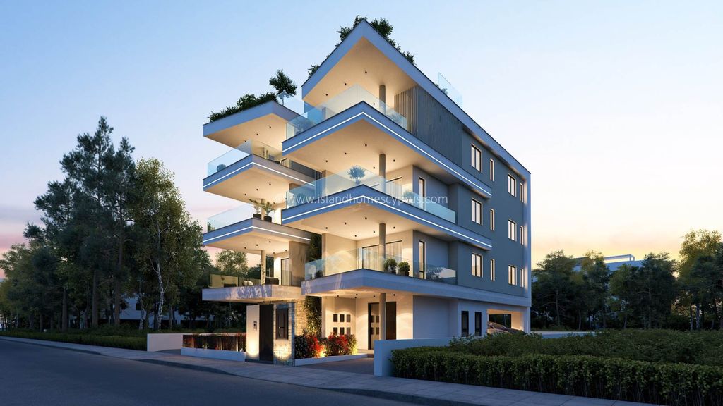 Property photo 3 of 9