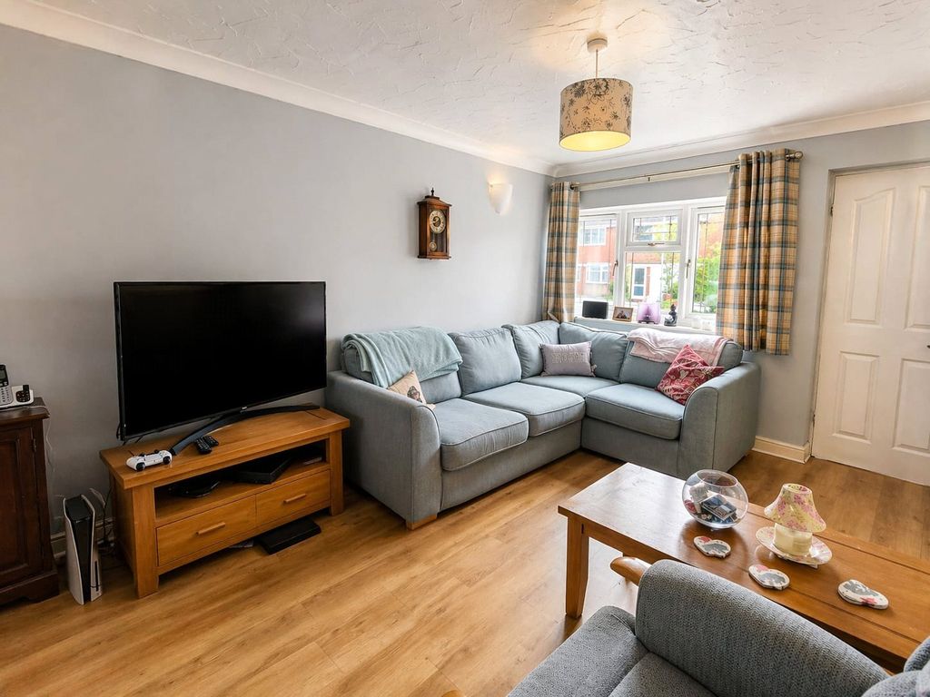 Property photo 2 of 15 Picture No. 03