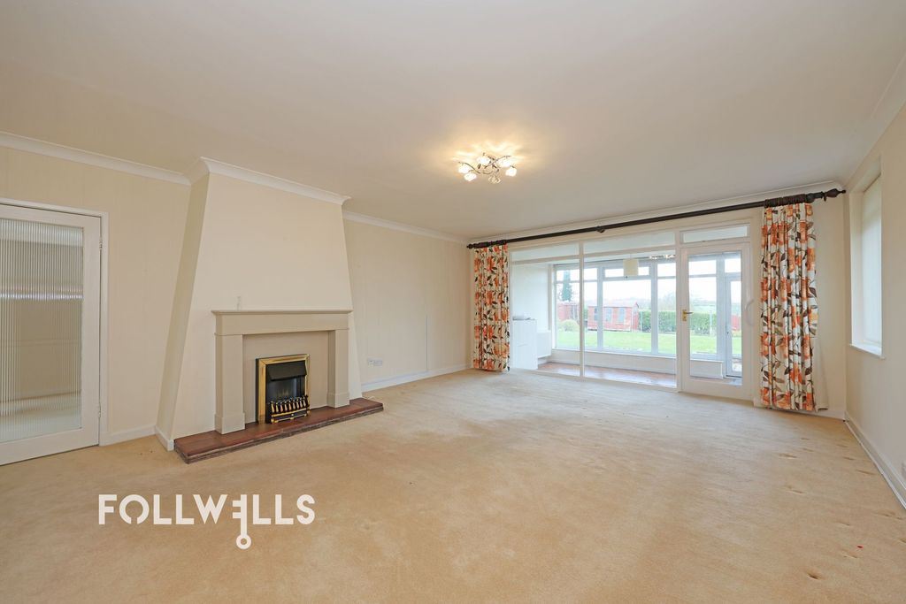 Property photo 2 of 24