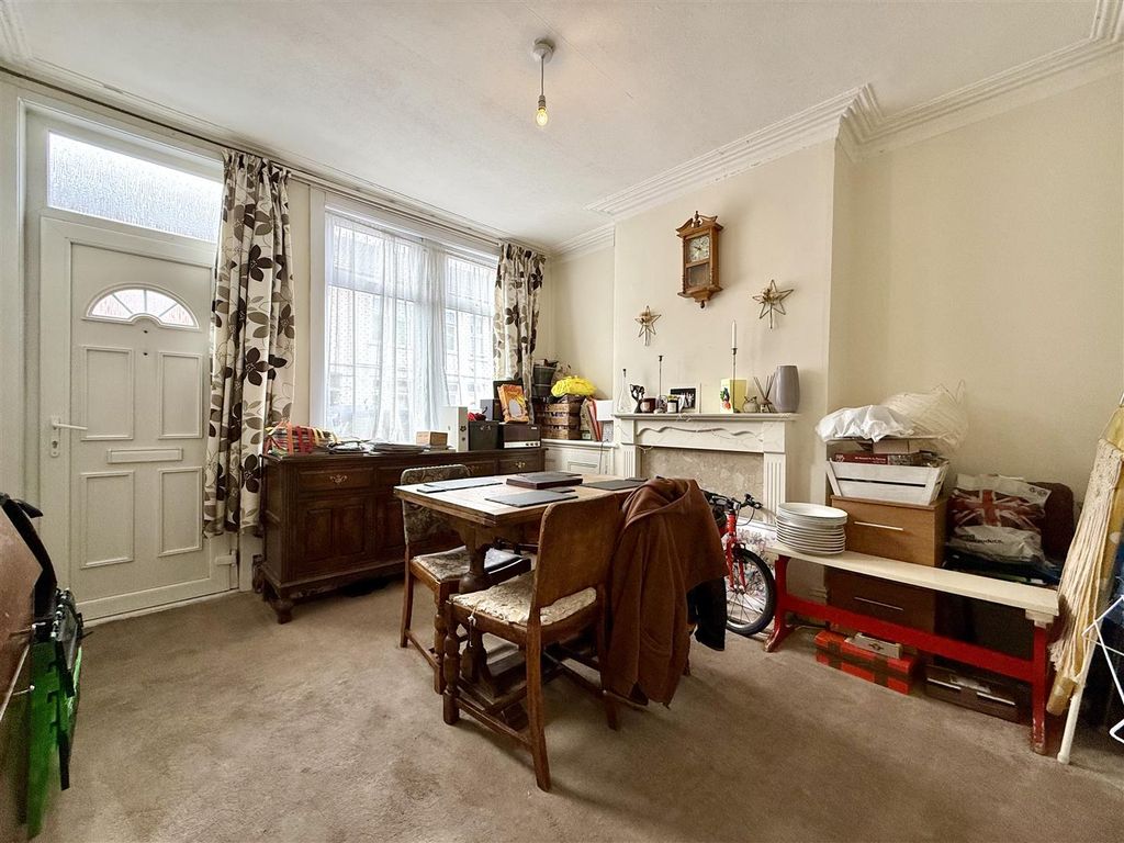 Property photo 2 of 16 2