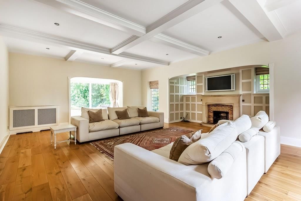 Property photo 3 of 51 Chequers-Corner-19.Jpg