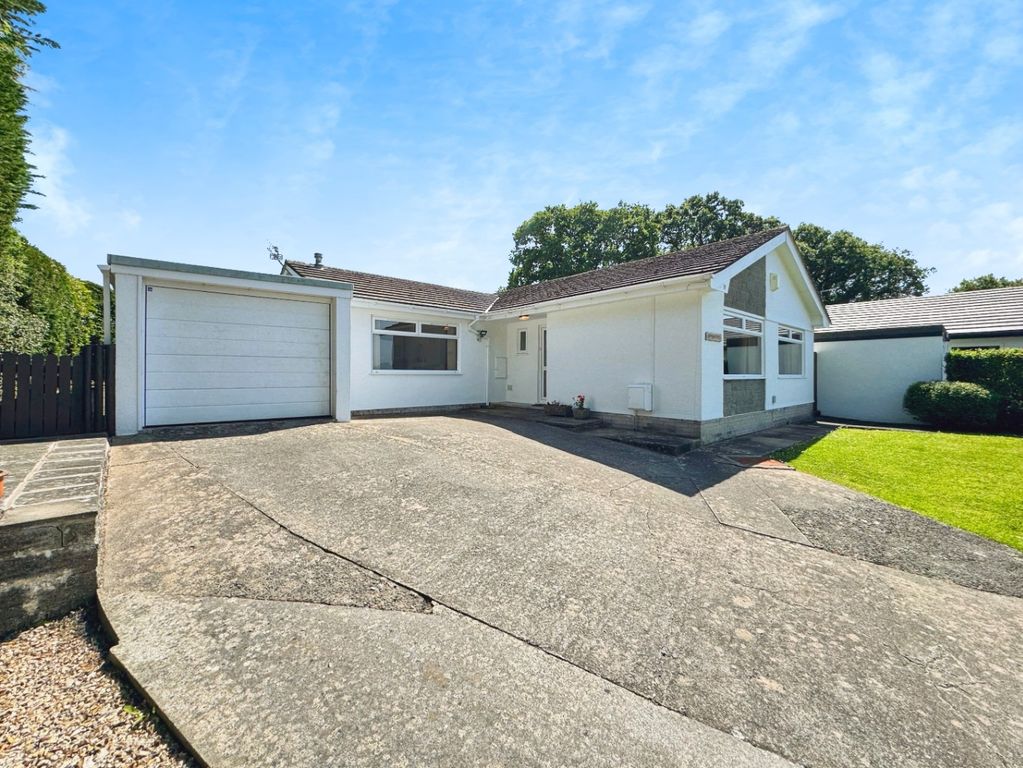 Property photo 2 of 35 4144916