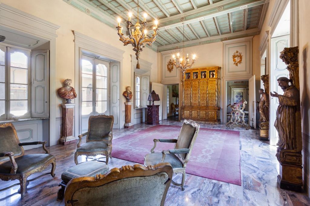 Property photo 3 of 26