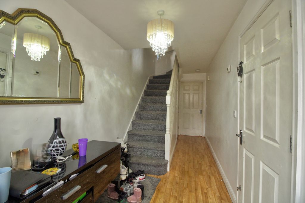 Property photo 2 of 16 2