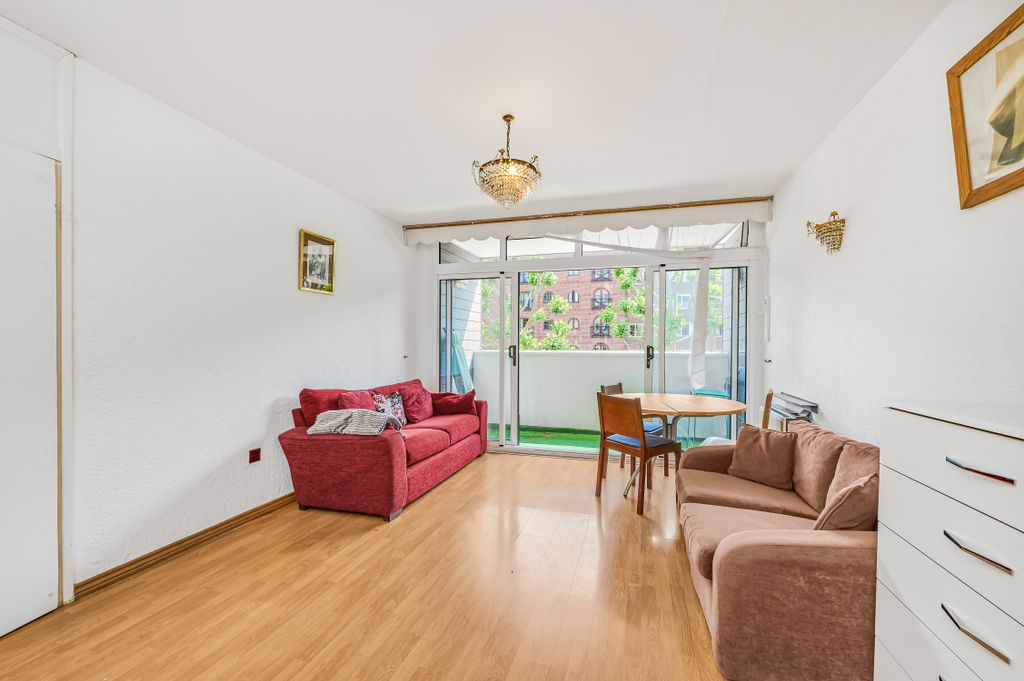 Property photo 1 of 9