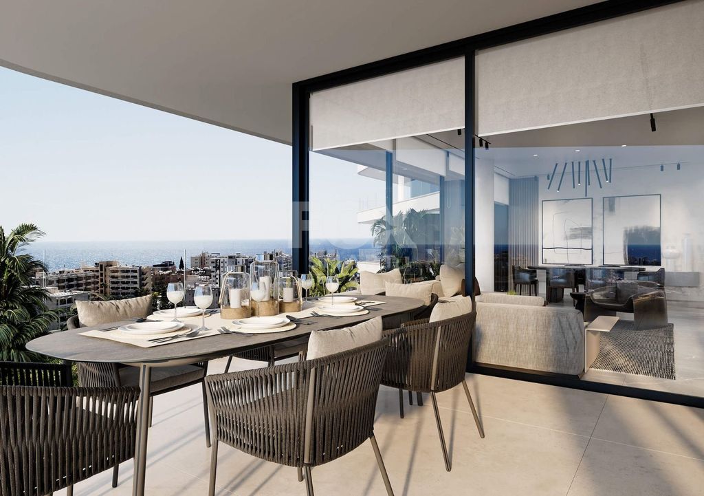 Property photo 1 of 10 Top Floor Three Bedroom Apartment With Roof Garden For Sale