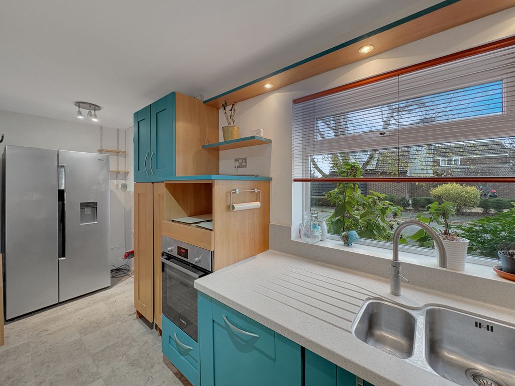 Property photo 3 of 20