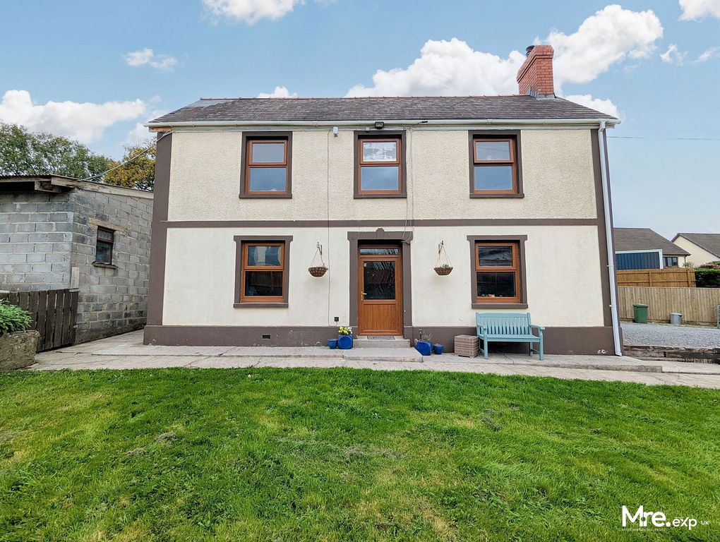 Property photo 1 of 32