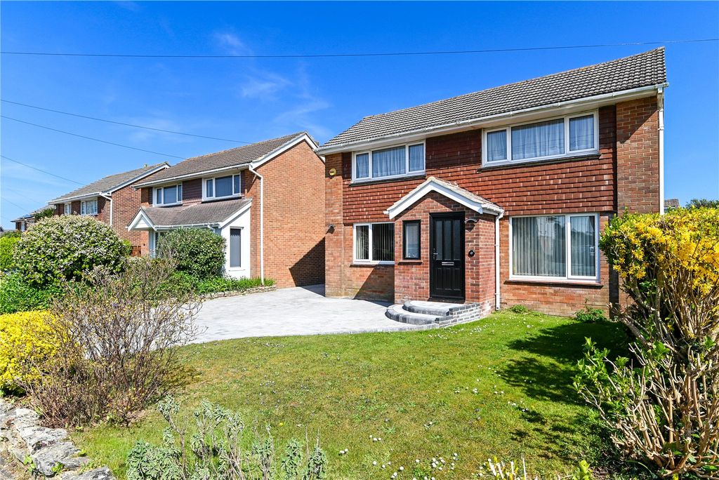 Property photo 1 of 21 Picture No. 02