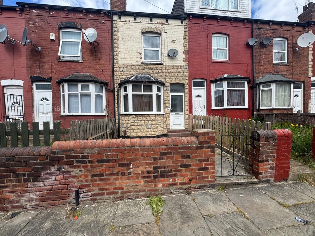 Property photo 1 of 12