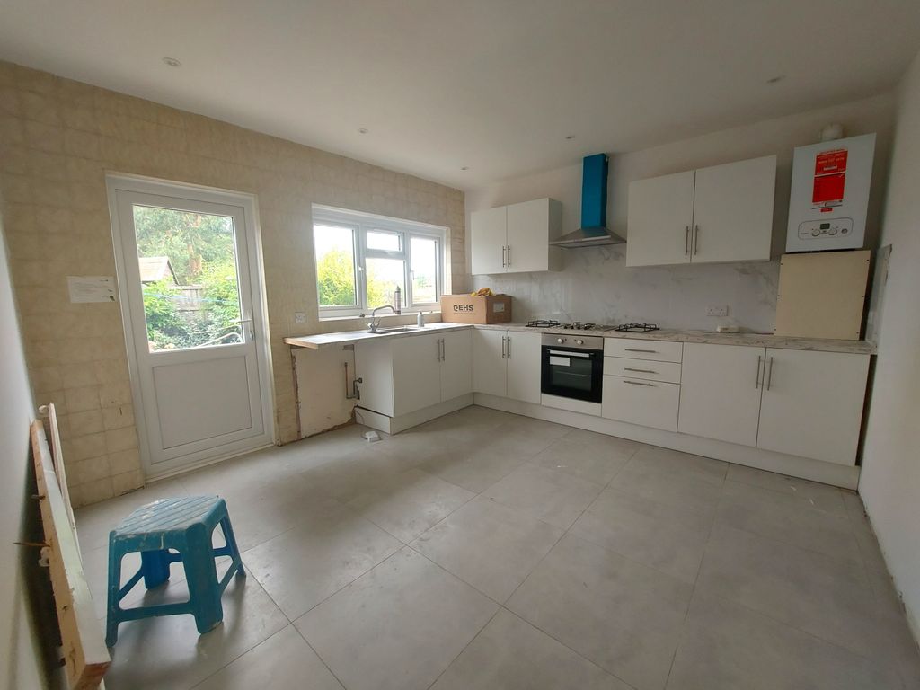 Property photo 1 of 13 Seven Bedroom House