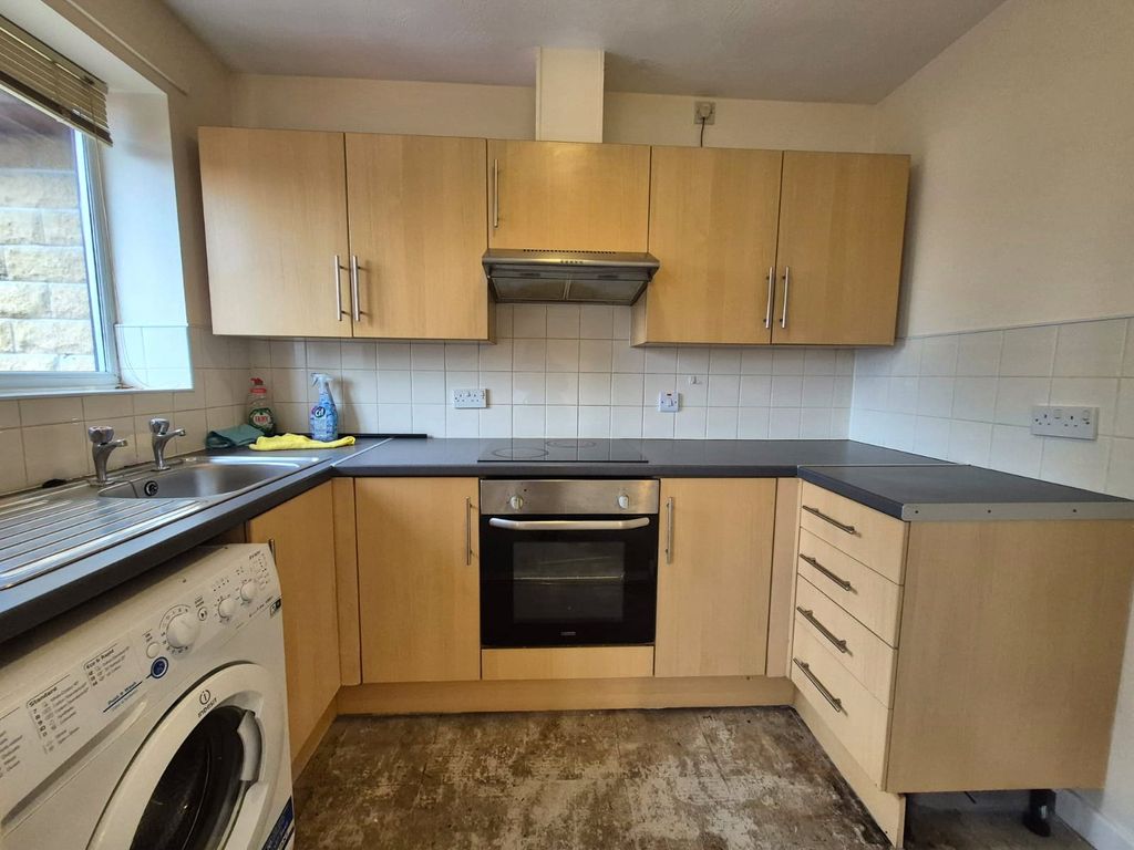 Property photo 3 of 9 Picture No. 06