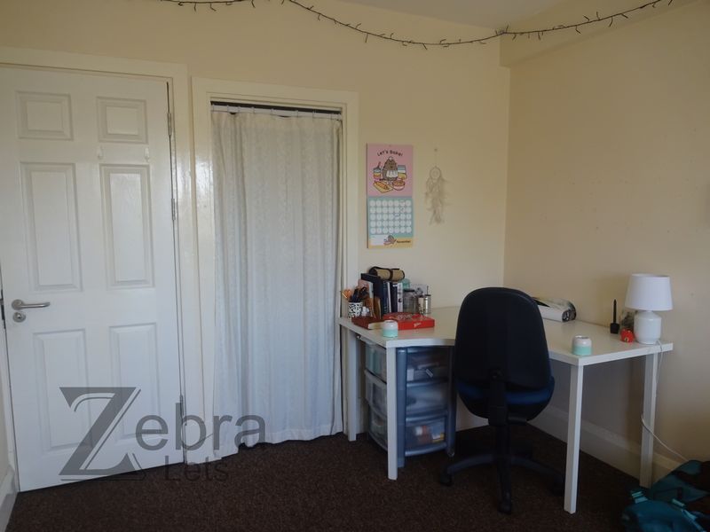 Property photo 3 of 12 Photo 16