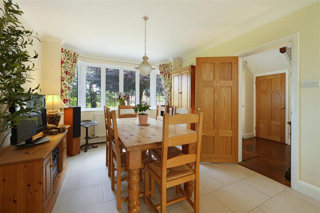 Additional image 10 of 4 bed detached house for saleHeathfield Road, Penenden Heath, Maidstone ME14