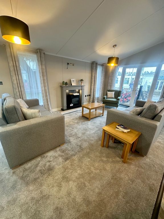 Property photo 3 of 11 5254682