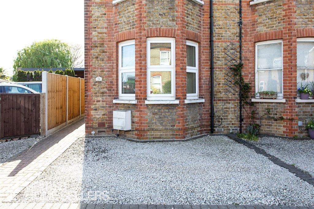 Property photo 2 of 44 Picture No. 10