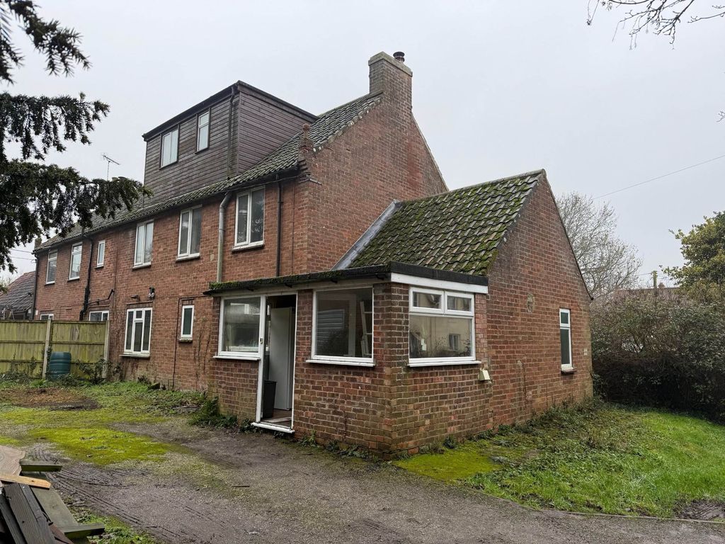 Property photo 1 of 24