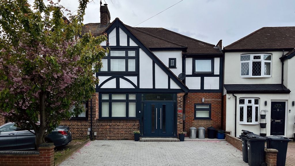 Property photo 1 of 22