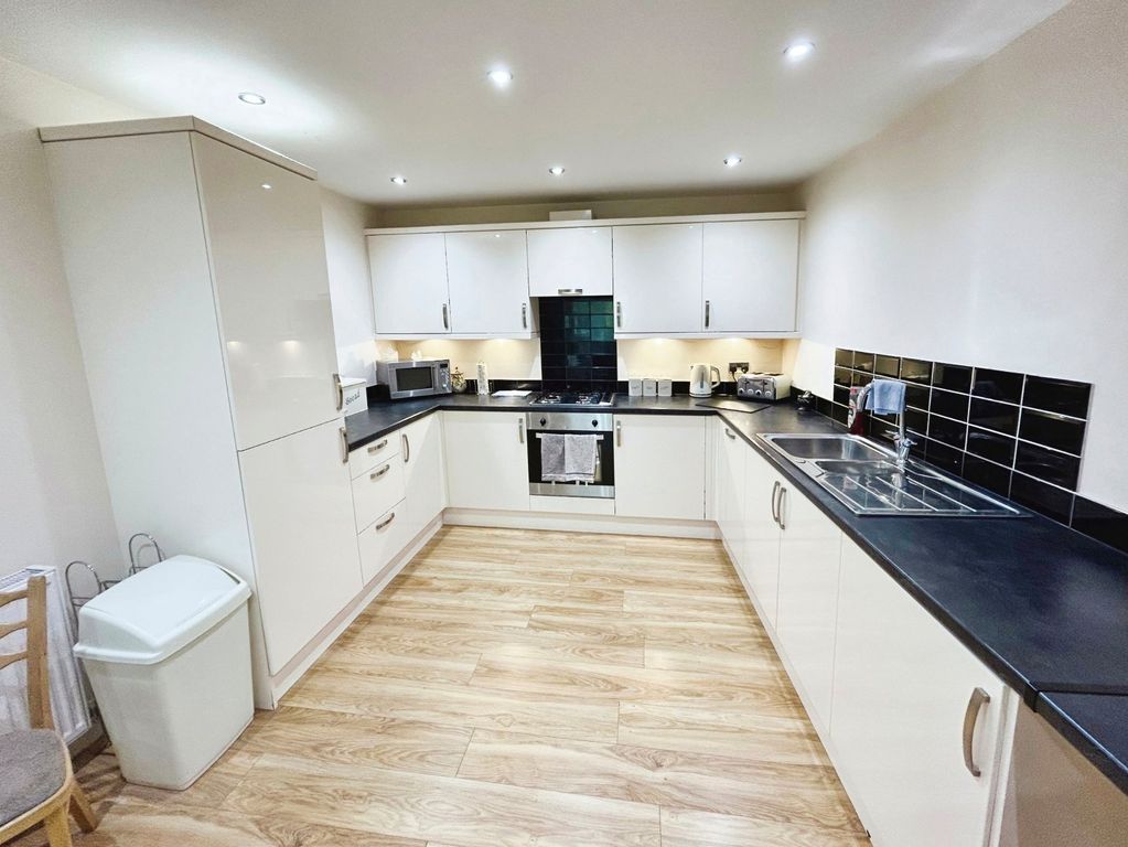 Property photo 3 of 18 Picture No. 26