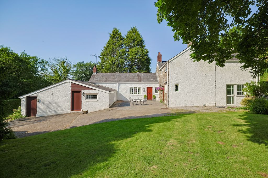 Property photo 1 of 39 Gelli Dywyll Farm Updates - Web (3 Of 16)