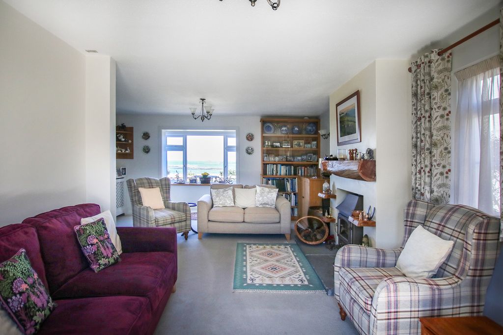 Property photo 3 of 23 Photo 2