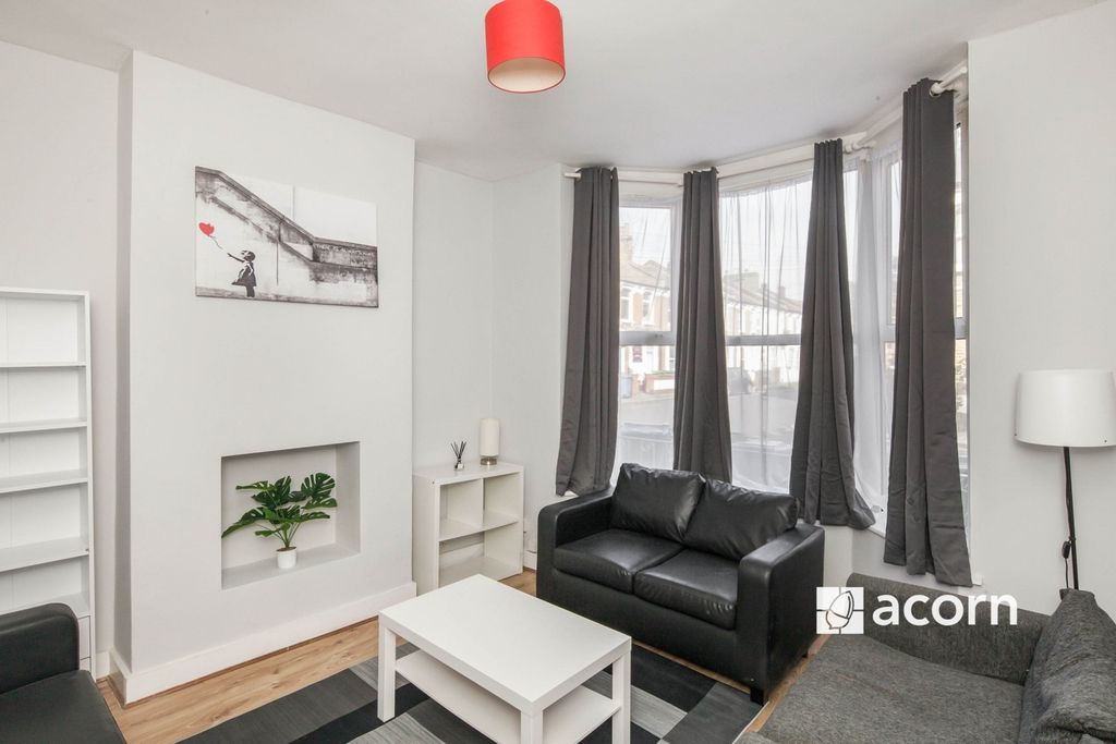 Property photo 1 of 10 70281c53-149A-F01...