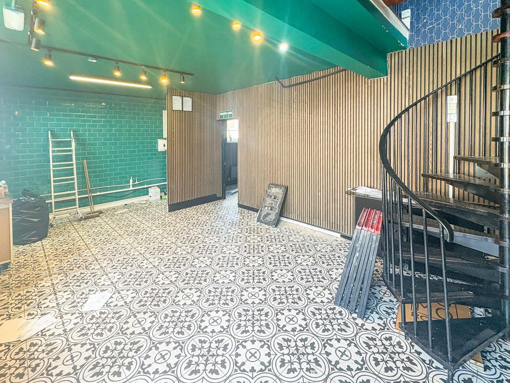 Property photo 3 of 9 1.Jpg