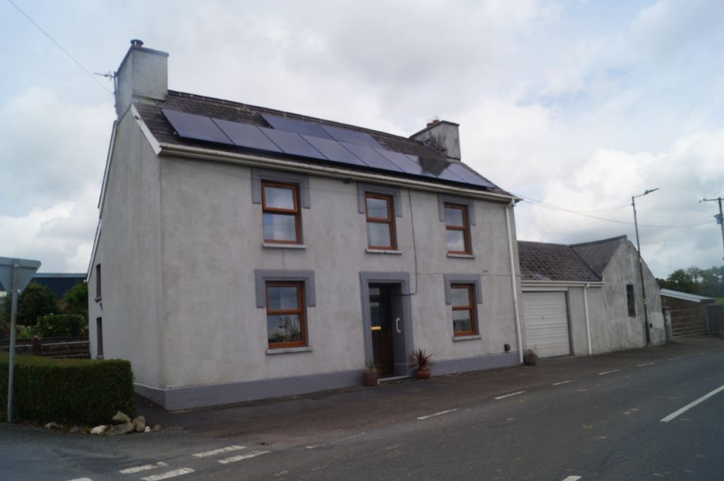 Property photo 1 of 24
