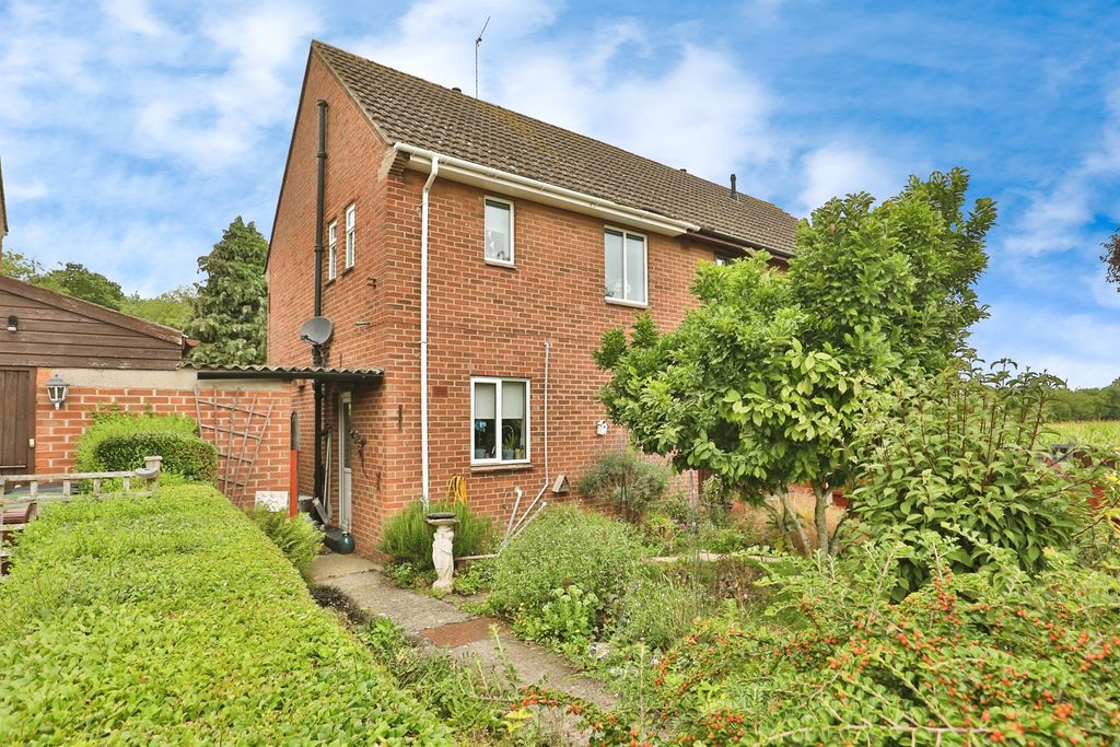 Property photo 2 of 18