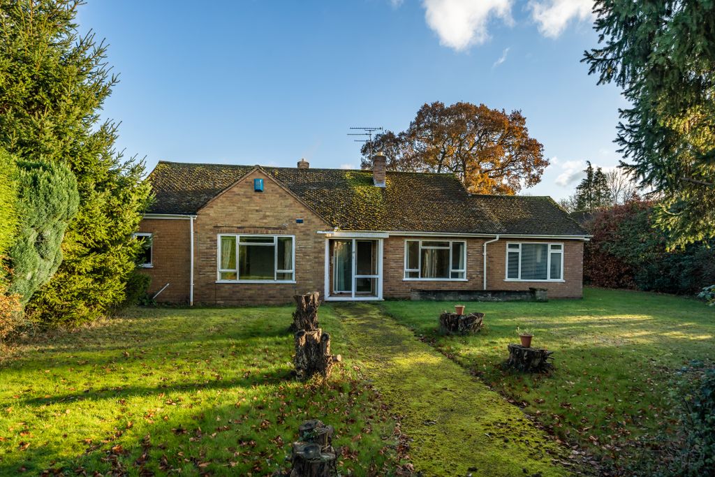 Property photo 2 of 18