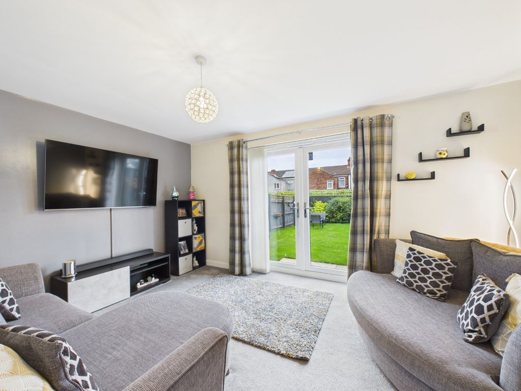 Property photo 2 of 11 4602334