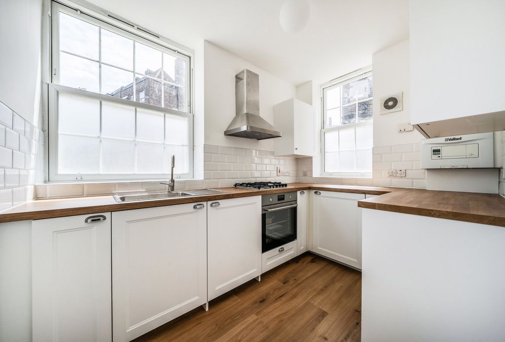 Property photo 2 of 10 1480261-13-6A3143...