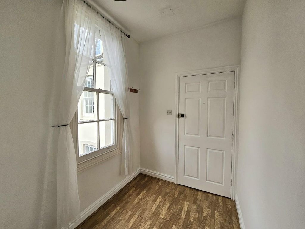 Property photo 2 of 9 Hallway 2.Jpg