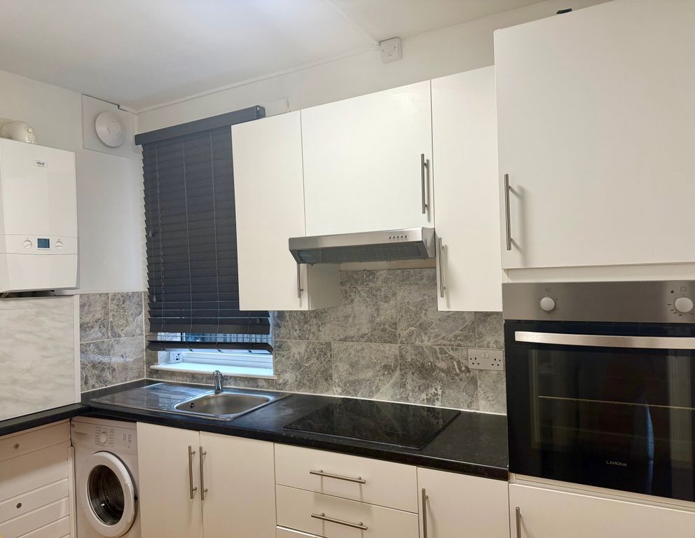 Property photo 2 of 5